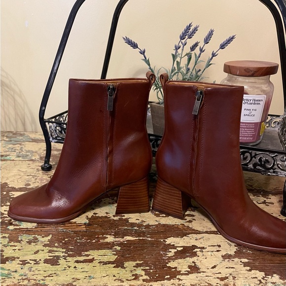 Women’s Marc Fisher LTD Floria Ankle Boot - Picture 2 of 7